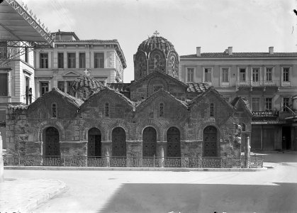 Αθήνα, Καπνικαρέα, περίπου 1920.( Greece, Athens, Kapnikarea). photo