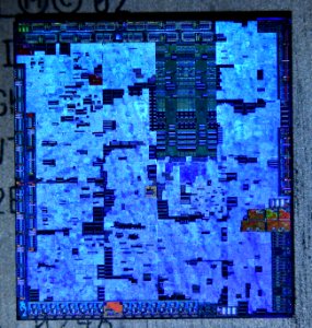 Nvidia G86 (GeForce 8400GS) die shot