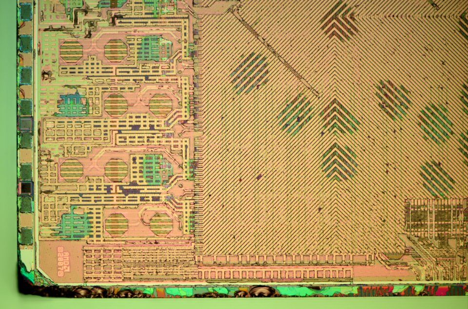 ATI RV670 die shot  light etch