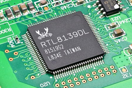 Realtek 10/100Mbit ethernet controller - (Emtec Gdium Liberty 1000)