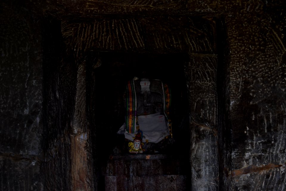 Kalugumalai Vettuvan Koil