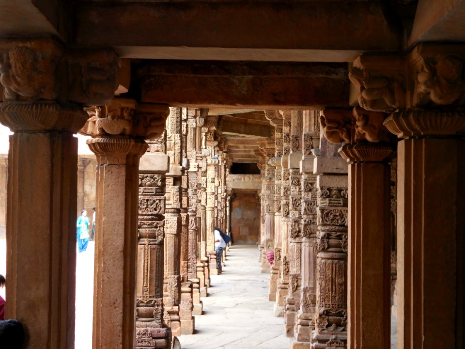 Dhruva Stambha Hindu temples Delhi