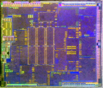 ATI / AMD RV635 (Radeon HD 3650 / 3730 / 3750) die shot
