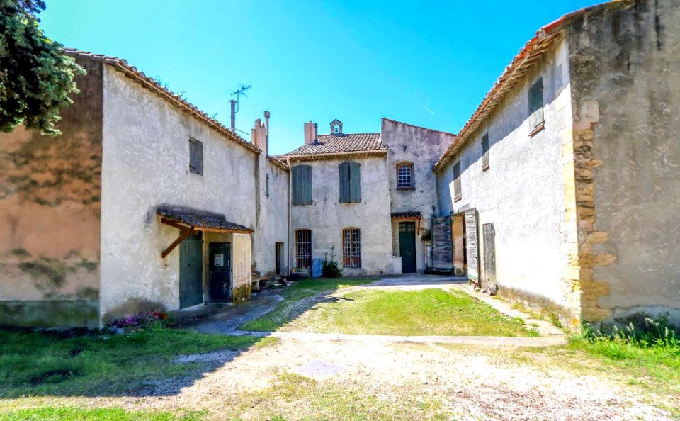 Château Gombert - Campagne Triol (1b)
