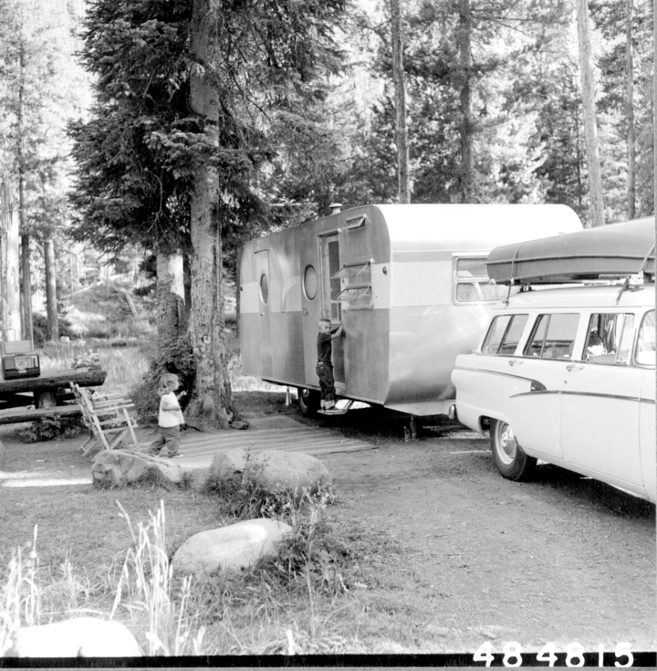 195708XX-FS-Shoshone-BWM-484815