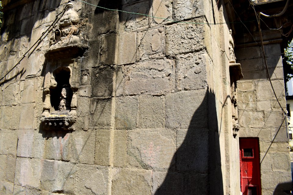 Trishund Ganapathy temple Pune Maharashtra
