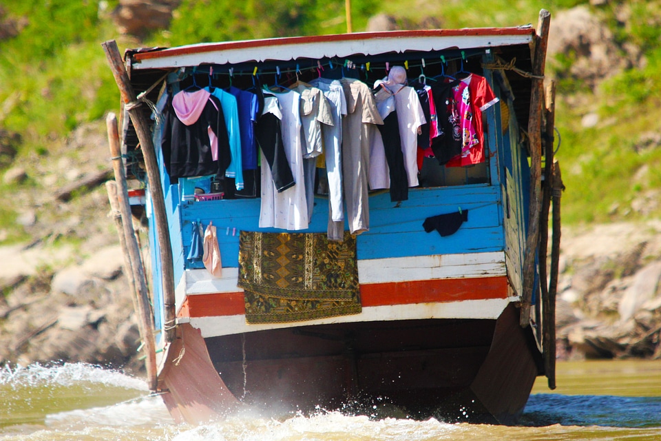 Water travel transportation