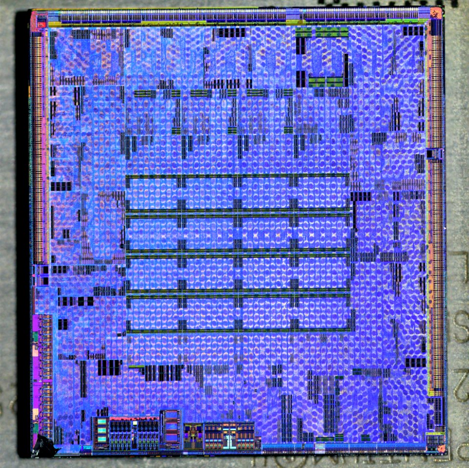 ATI RV670 die shot