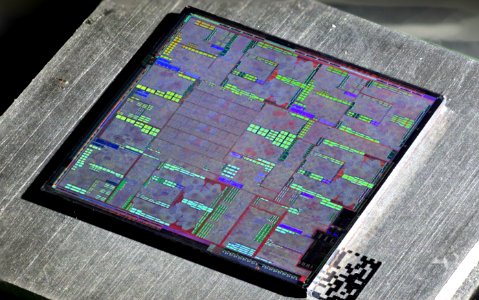 ATi R580+ die shot