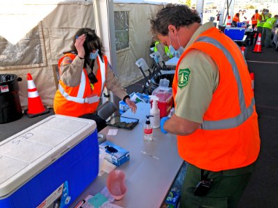 OaklandColiseumMassCOVIDVaccinationSite-California