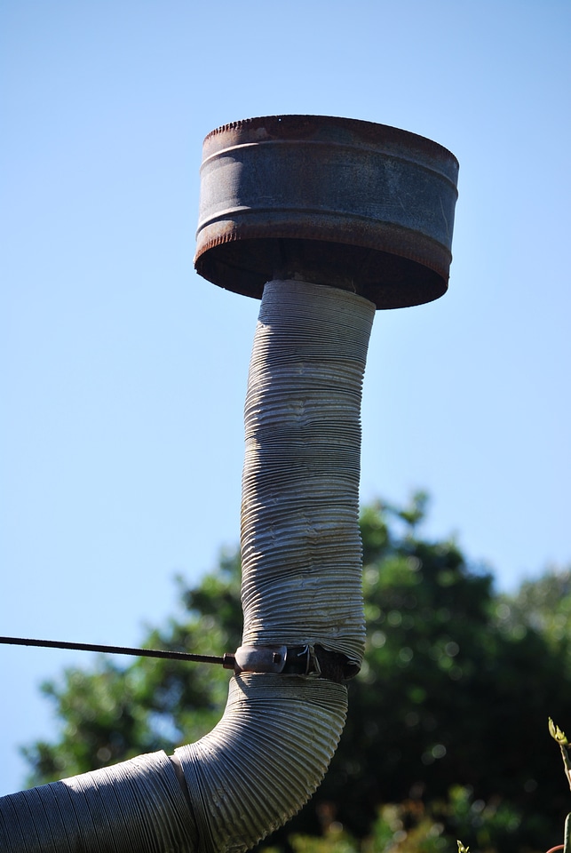 Pipe detail metal