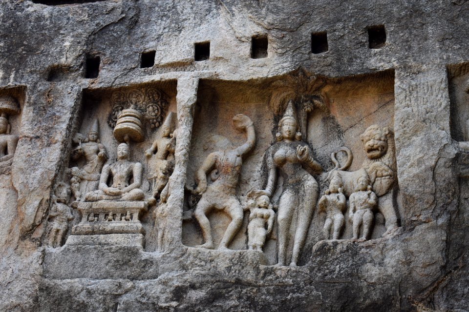 Kalugumalai Vettuvan Koil