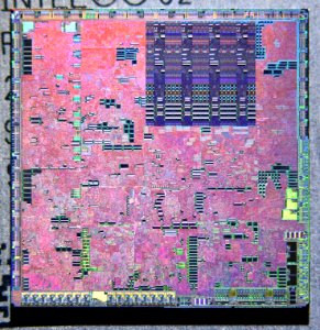 Nvidia G84 (GeForce 8600) die shot