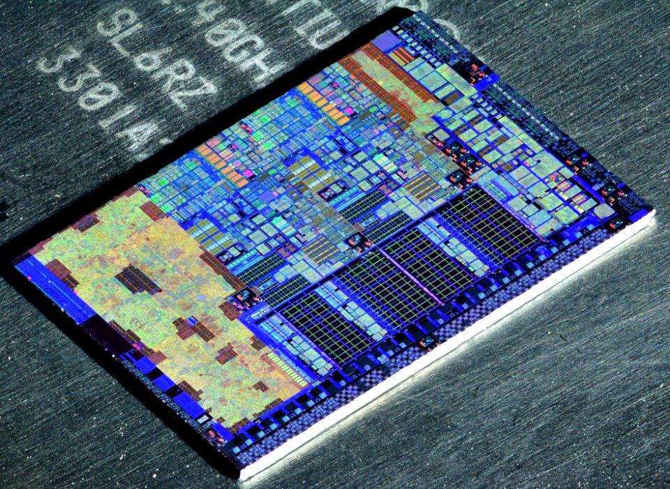 Intel Sandy Bridge 2C-GT1 die shot