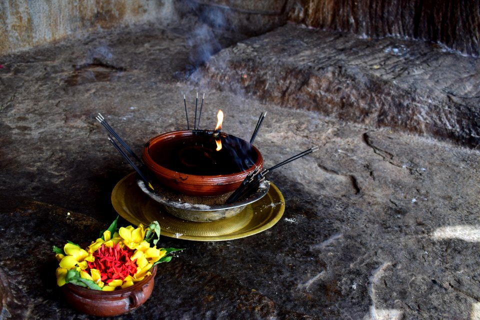 Thirumalapuram rock cut temple
