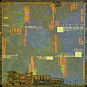 ATI RV350 die shot - etched - high resolution (stitched)