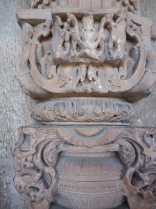 Dhruva Stambha Hindu temples Delhi