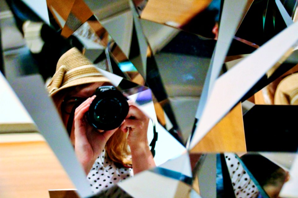 Art can be seen many different ways