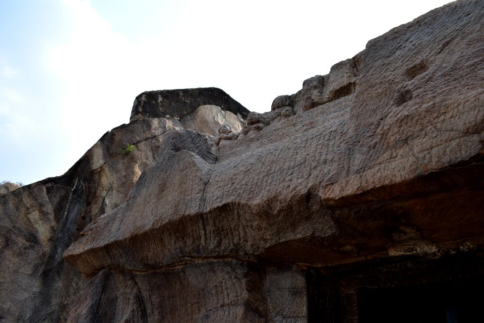 Kalugumalai Vettuvan Koil
