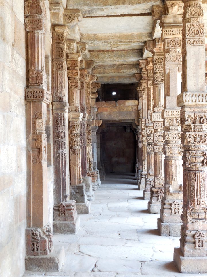 Dhruva Stambha Hindu temples Delhi