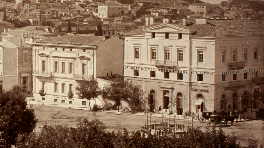 Πλατεία Συντάγματος, το ξενοδοχείο ''D' Attique'' στην Οδό Ερμού. ( Greece, Syntagma Square, Hotel D' Attique). photo