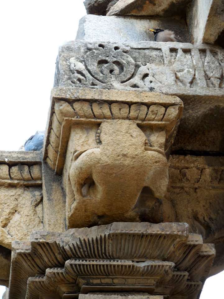 Dhruva Stambha Hindu temples Delhi