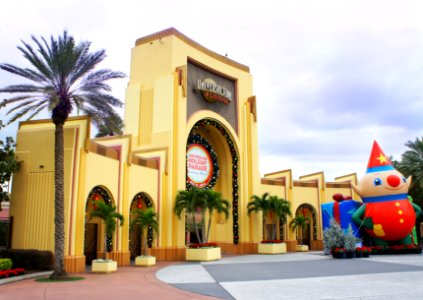 Arch 25