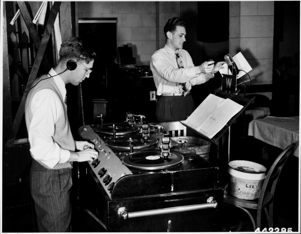 1946XXXX-FS-New York-BM-442285