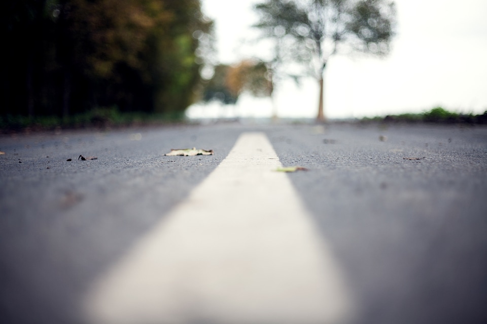 Middle paint asphalt