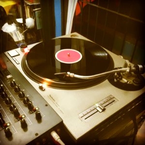 VINIL