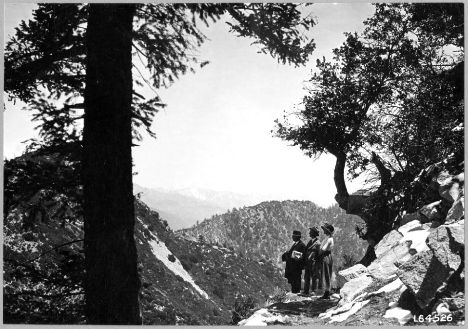 19220526-FS-Angeles-PJF-164526