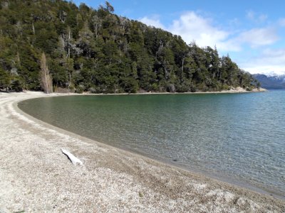Lago y Arrayanes