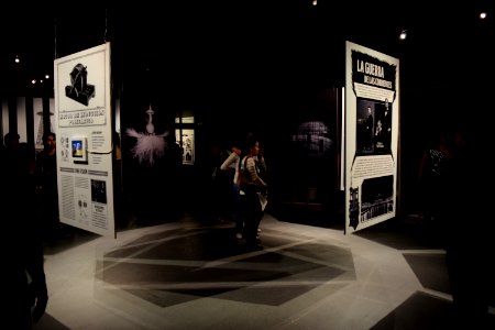 Exposición Tesla Cenart