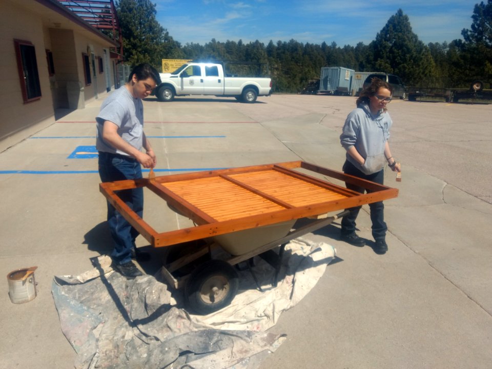 Photo Caption 180423-FS-Pine RidgePaleontologistPortableShowers-MF-002