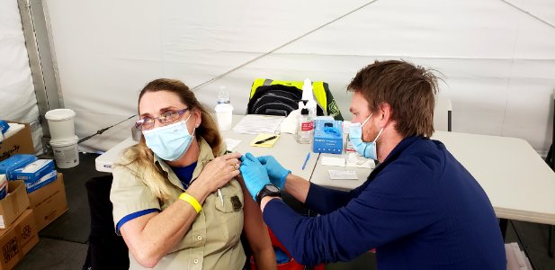 20210313-WeberBasinSandra RosenkranceOaklandVaccinationSite-001