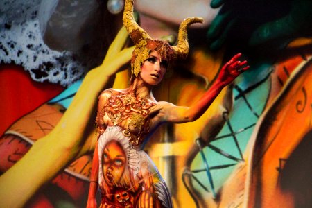 Artiste : Lucia Postacchini Modèle : Michela Luciani. Photographe : Eric Bernaville - French body painting awards 2017