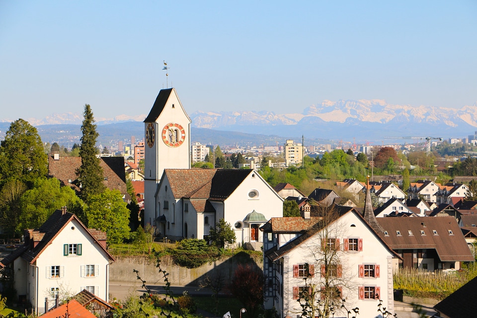 View snow mountains foresight