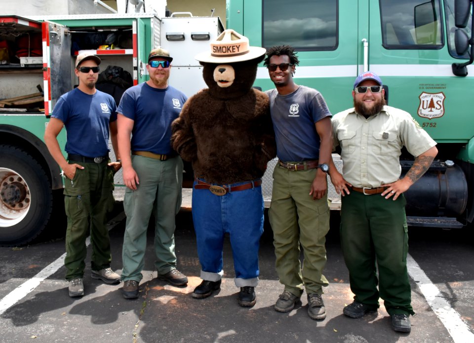 smokey-bear-75th-birthday-celebration-at-the-city-of-williams-visitors-center-2019 48506120717 o
