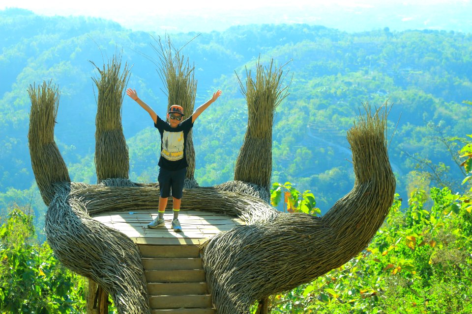 Tangan Pancawara Pinus Pengger, Yogyakarta #liburan #holiday #liburansekolah