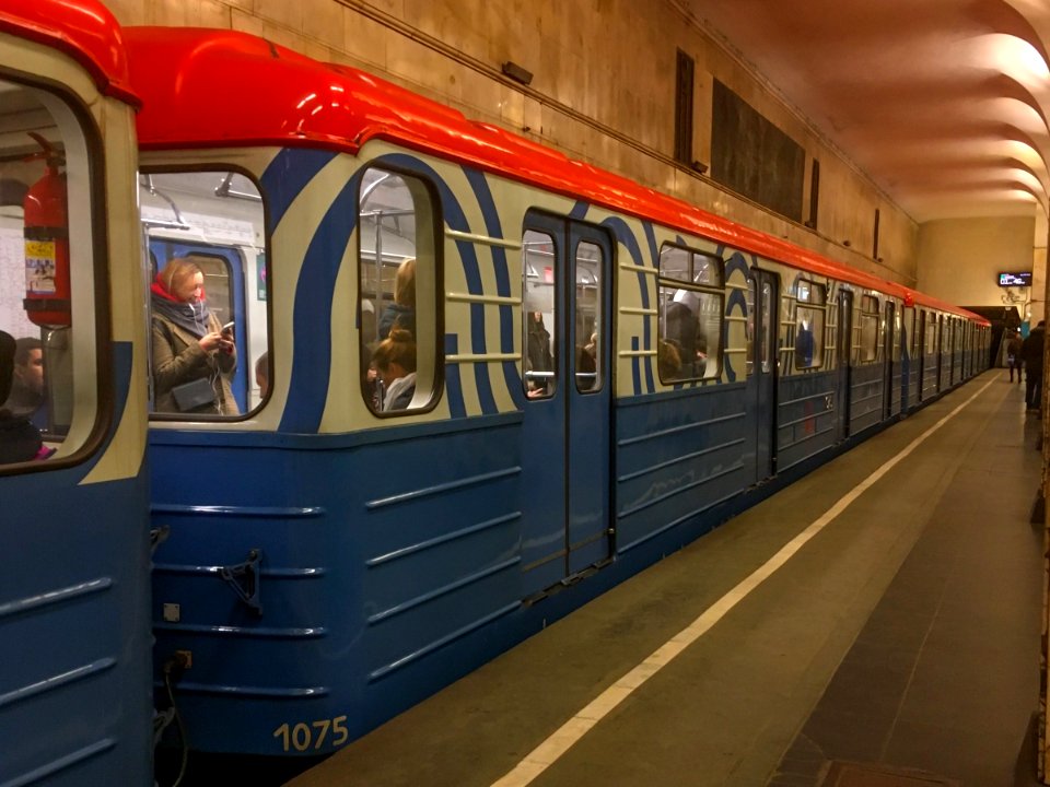 metro train 81-717/714.5m on the avtozavodsckaya metro station