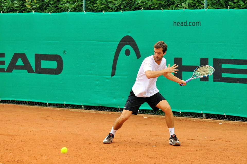 Clay tennis court babolat