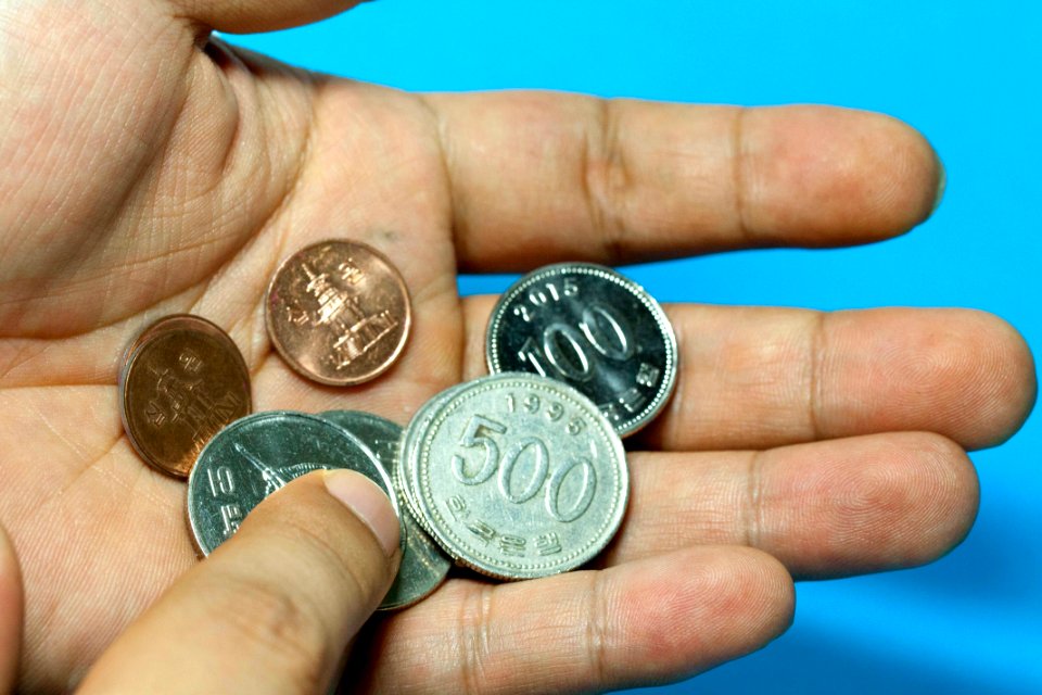 잔돈 동전 500원 Count the pennies Change
