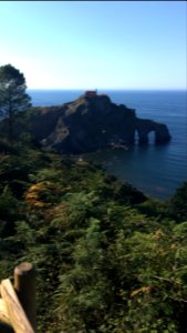 San Juan de Gaztelugatxe, País Vasco, España photo