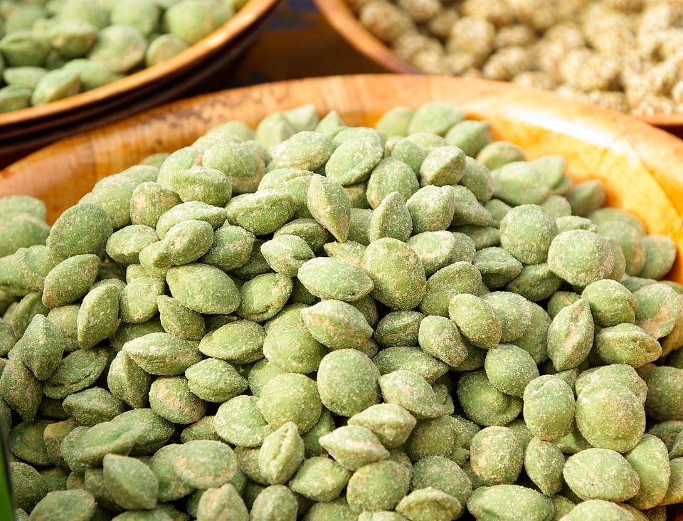 Almonds dried fruit market