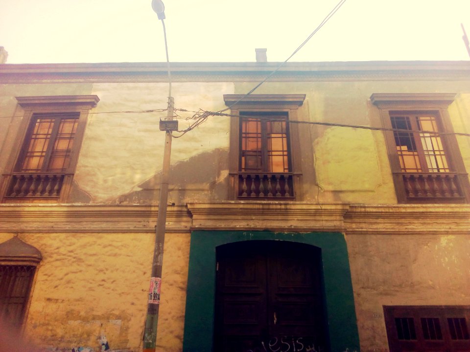 Casona deteriorada