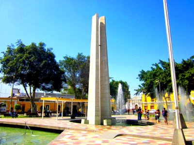 Plaza de Armas de Ica photo