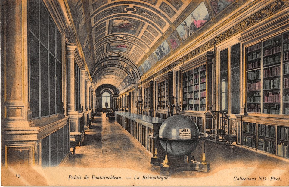 19 PALAIS DE FONTAINEBLEAU - LA BILBIOTHEQUE