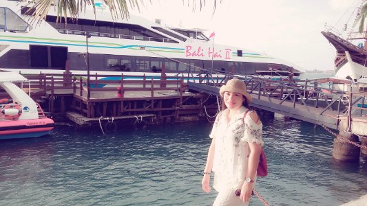 Selfie Sambil menunggu Boarding @ Dermaga Bali Hai Cruise #Holidays #Liburan Sekolah