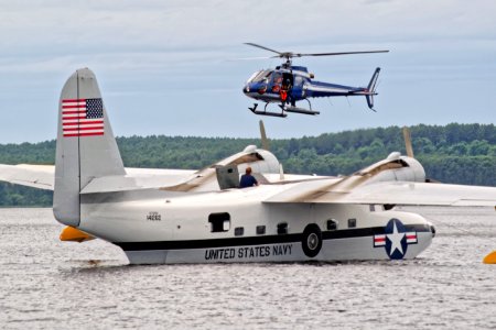Grumman HU-16 Albatross N7025N / Ecureuil F-MJCP Gendarmerie Nationale
