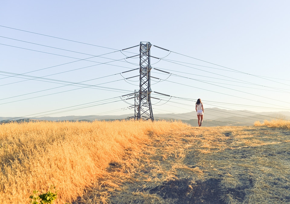 Electricity line voltage